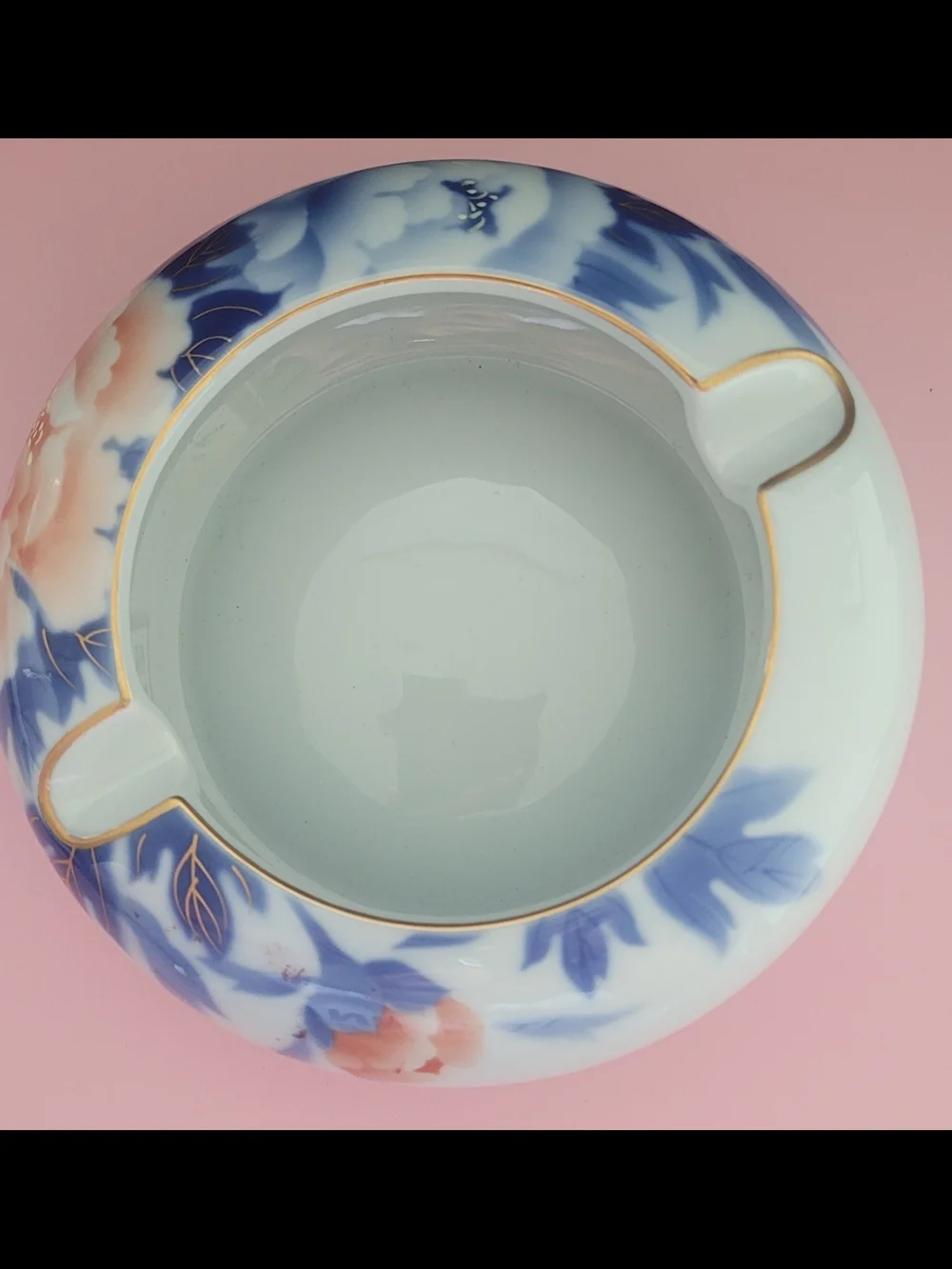 Japanese Porcelain Ashtray - Fukagawa Seiji